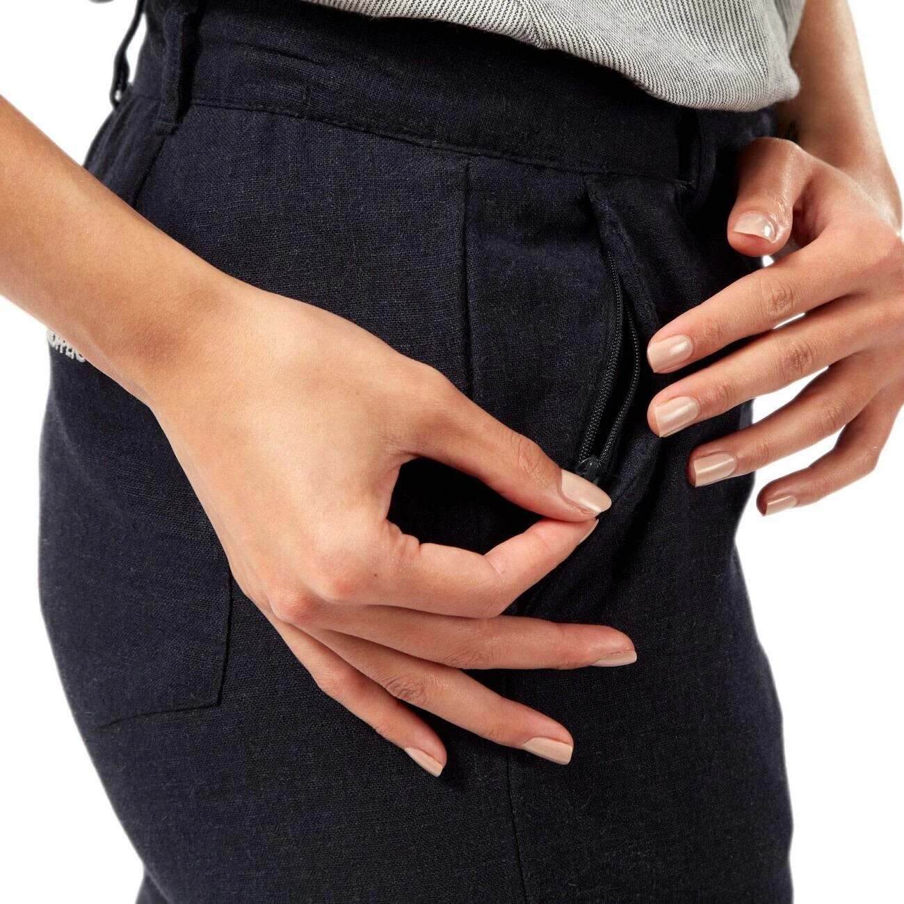 Craghoppers Womens/Ladies Orisia NosiBotanical Trousers (Navy) 6 Craghoppers Womens/Ladies Orisia NosiBotanical Trousers (Navy) - Image 4