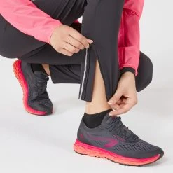KIPRUN LIGHT FITTED WOMEN'S RUNNING TROUSERS -Regatta shop k7c4ab333aa2b3fe2425f6d63f3aacddf
