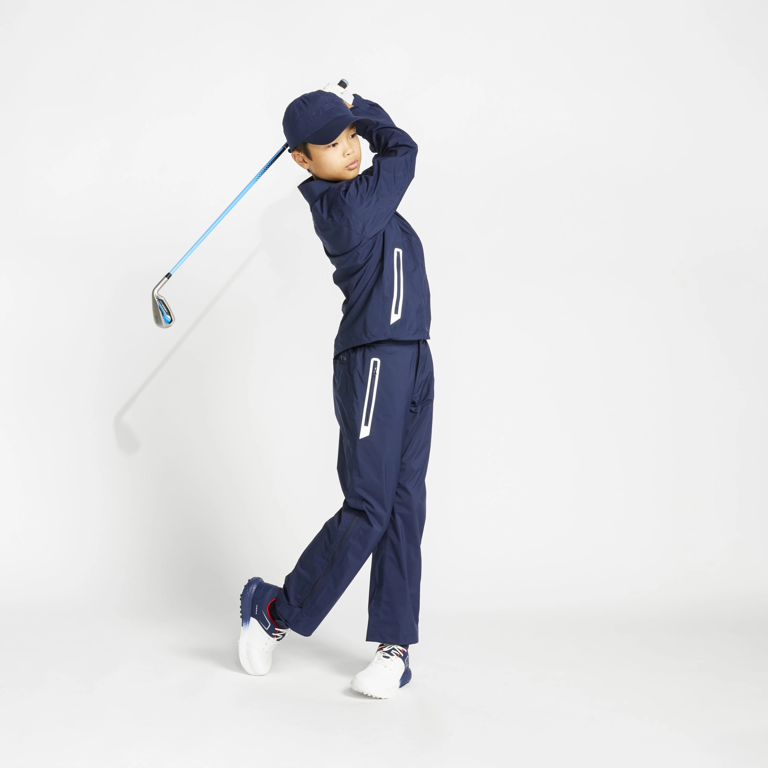 Kids’ Golf Waterproof Rain Trousers RW500 Navy Blue 6 Kids’ Golf Waterproof Rain Trousers RW500 Navy Blue - Image 4